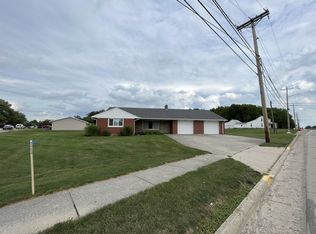 802 S Main St, Jackson Center, OH 45334