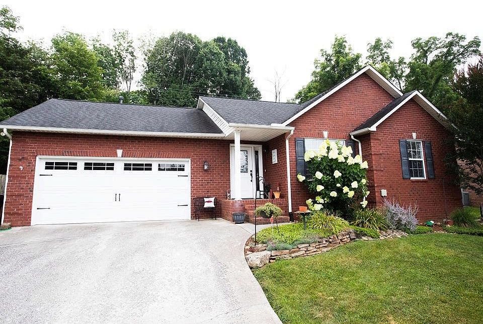 1st image of 2330 Sunnywood Ln