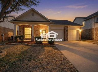 10981 Hawks Landing Rd, Haslet, TX 76052