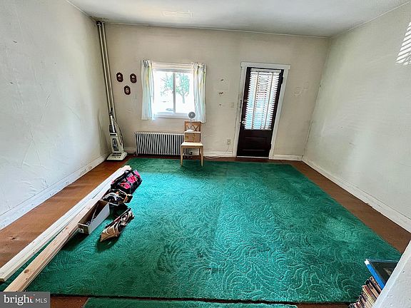 2nd image of 103 N Nice St