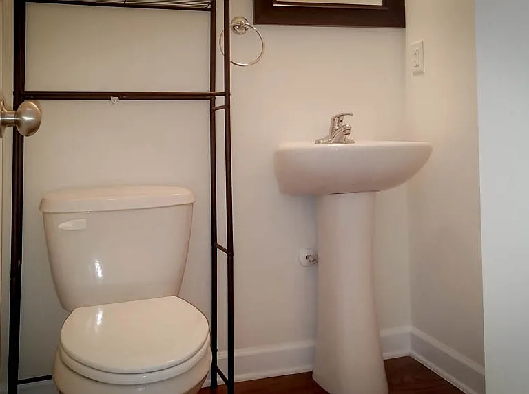 926F Price Ln — Photo 13