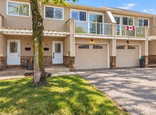 12 Lankin Blvd #12, Orillia, ON L3V 6T2