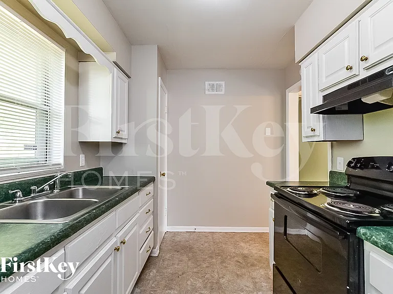 1775 Sea Isle Rd — Photo 6