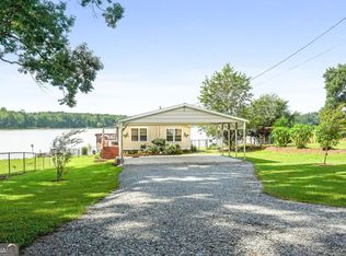 113 Weavers Lake Front Rd, Jackson, GA 30233