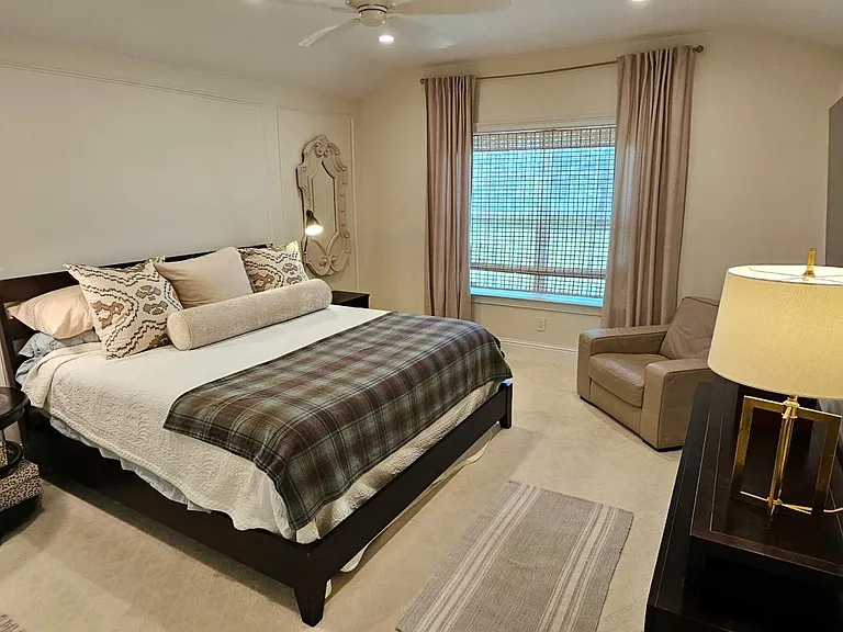 4308 Greenleaf Cir — Photo 12