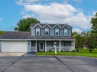 9 Congressional Way, Huntington, WV 25705