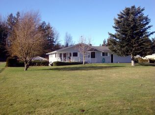 7390 Beebe Rd, Lynden, WA 98264