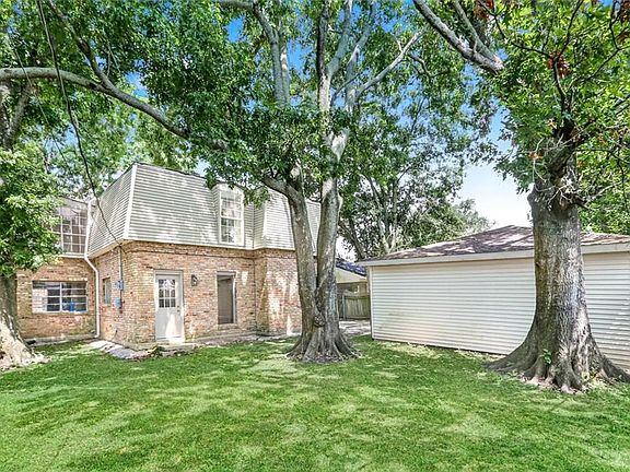 4th image of 233 Cottonwood Dr