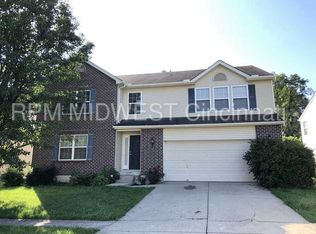 6096 Driftwood Ct, Maineville, OH 45039