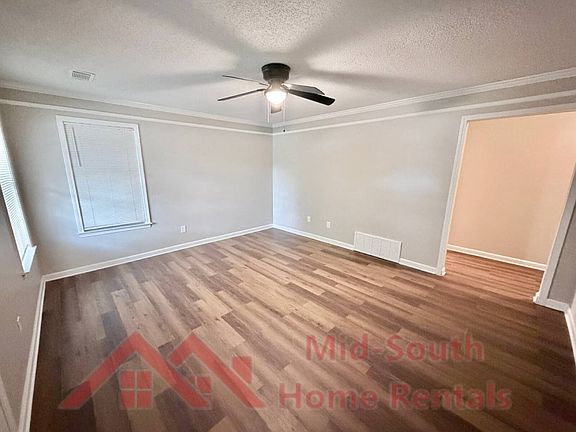 5th image of 2600 Wellons Ave
