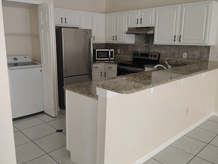 1074 Universal Rest Pl — Photo 5