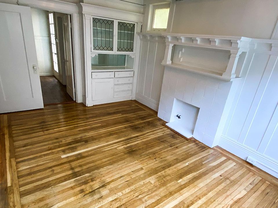 1st image of 1680 Clay St APT 3