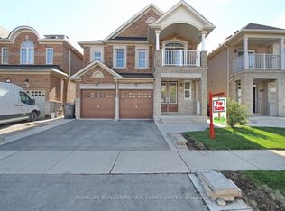 32 Speedwell St, Brampton, ON L6X2Z1