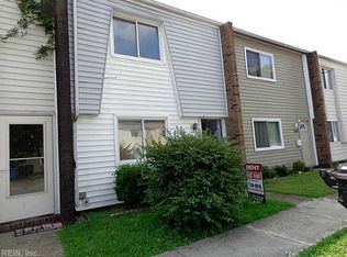 1337 Green Cedar Ln, Virginia Beach, VA 23453
