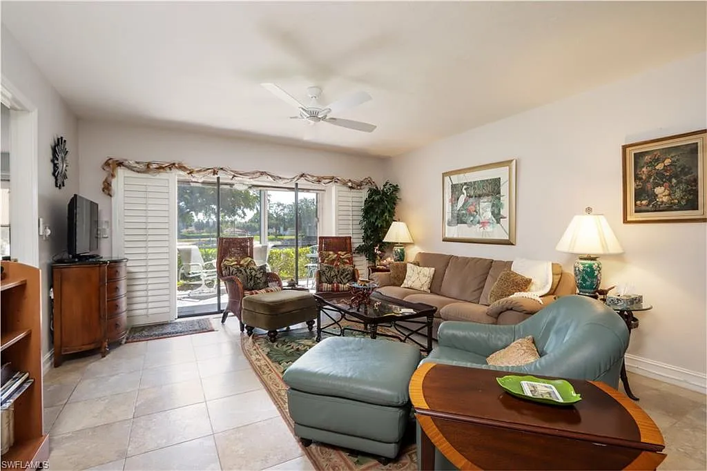 2 bed, 2.0 bath, 1444 sqft, $5,500 — Photo 4