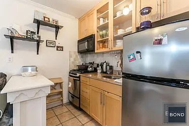 Rented by Bond New York