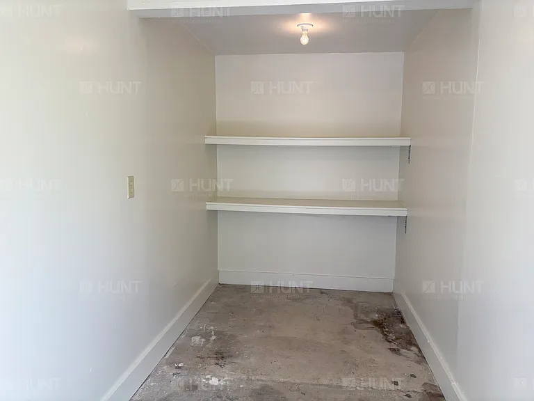 9044 McConnell St — Photo 11