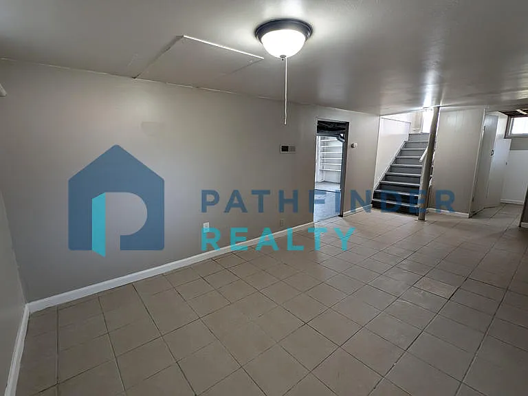 1821 Wabash Ave — Photo 7