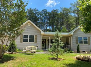 241 Point Rd, Blairsville, GA 30512