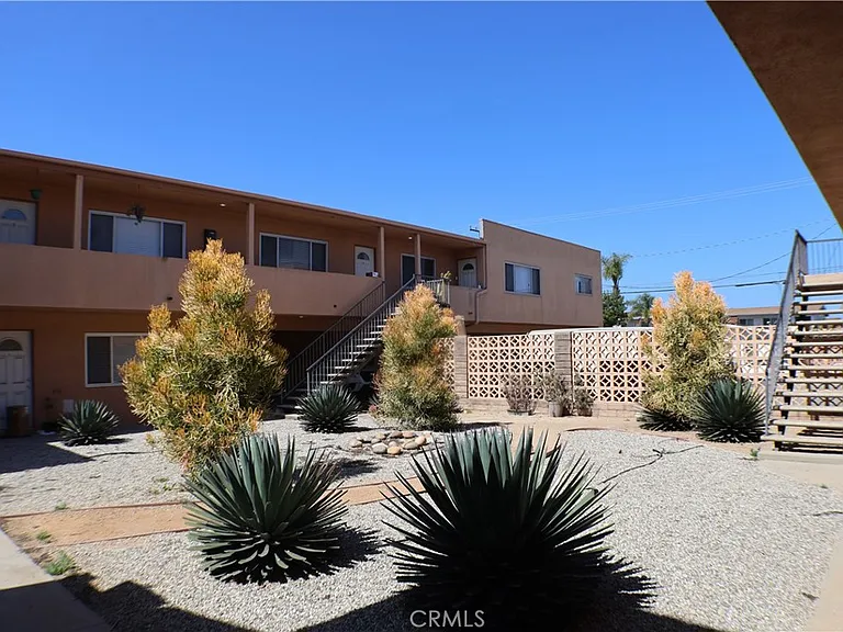 21024 Reynolds Dr #2 — Photo 17