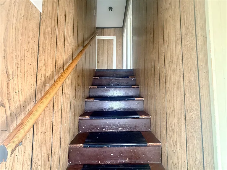 59 C St — Photo 19