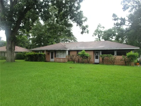 1324 Elizabeth St, Alexandria, LA 71301