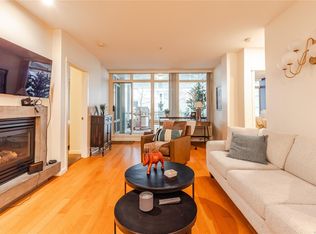 38 Front St #Cy04, Nanaimo, BC
