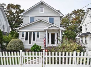 103 Melrose Ave, East Rockaway, NY 11518