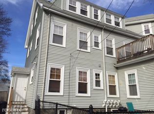 62 Hamilton St, Quincy, MA 02170