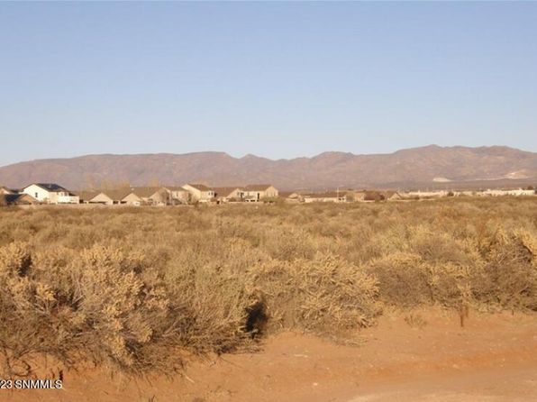 las-cruces-new-mexico-2055438310 picture