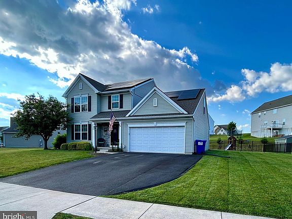 5th image of 104 Oaken Way