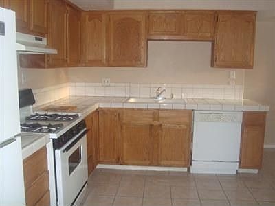 3rd image of 7232 Tamoshanter Way