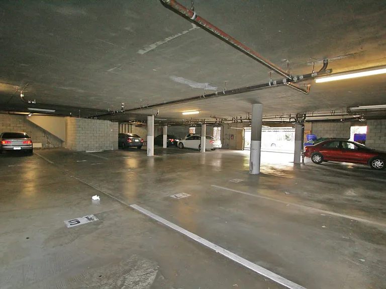 1245 E. 3rd Street — Photo 49