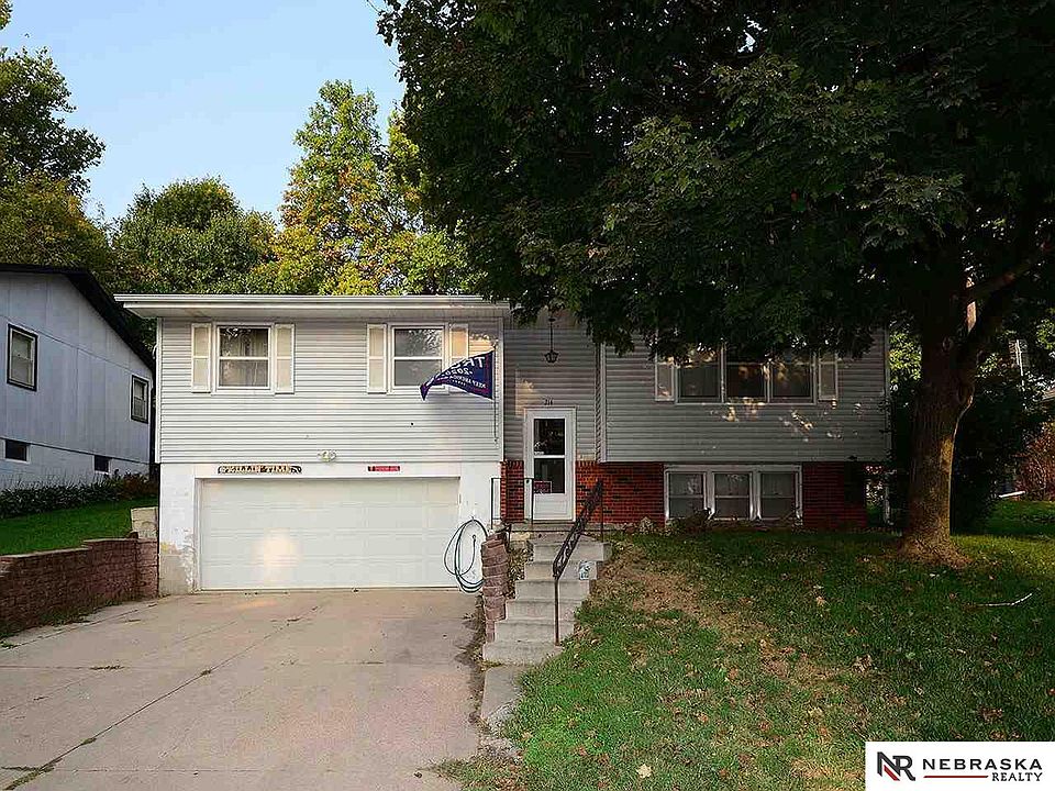 1st image of 314 S 14th St