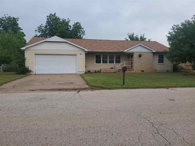 11 Hillcrest St, Perry, OK, 73077