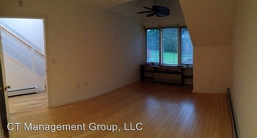 2nd image of 5 Fox Hollow Rd APT 202