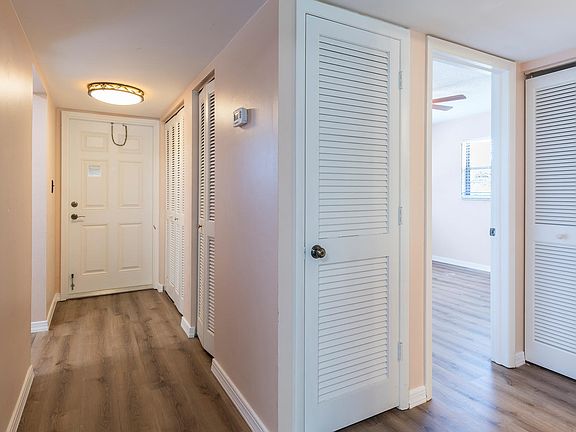5th image of 101 Forest Lakes Blvd APT 201