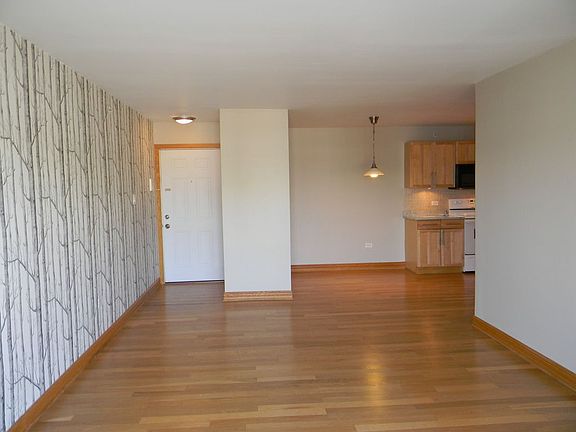 3rd image of 10222 S 84th Ter APT 203