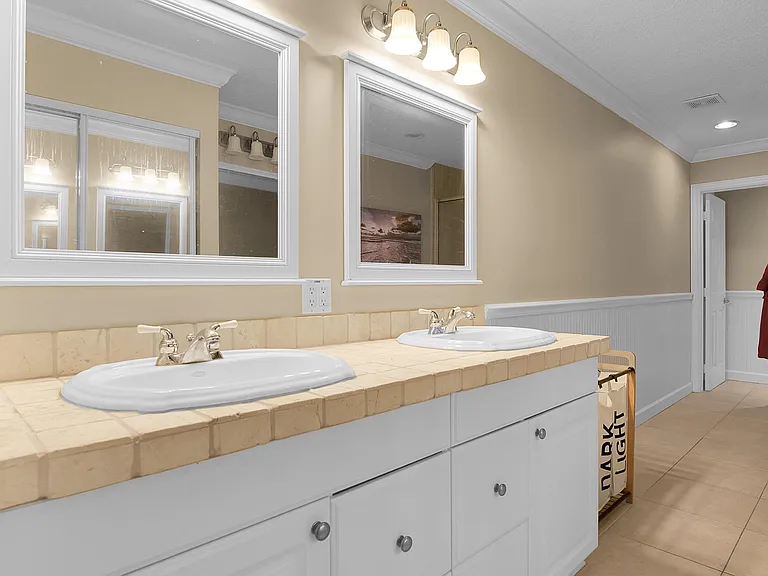 22860 Ironwedge Dr — Photo 42