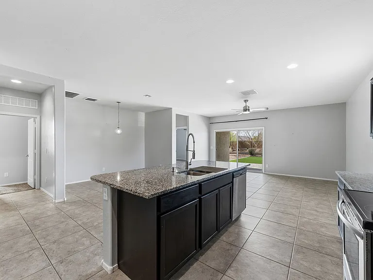 17878 N Pietra Rd — Photo 14