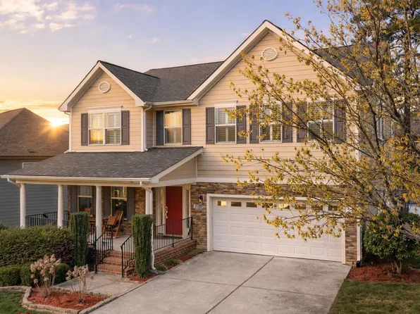 1004 Manderleigh Dr, Knightdale, NC 27545