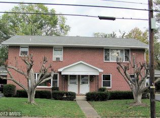 319 Roxbury Rd, Shippensburg, PA 17257