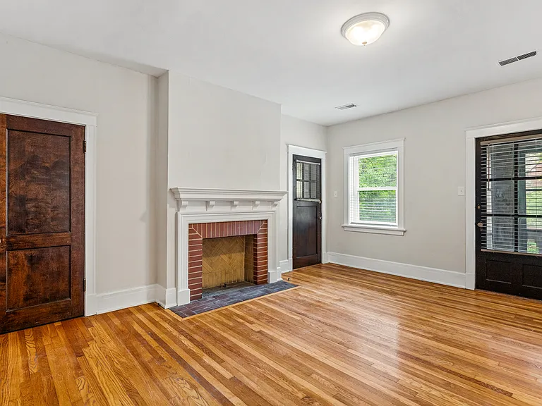 7307 Delmar Blvd #2W — Photo 5