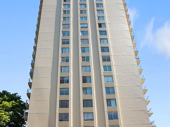 2nd image of 4540 8th Ave NE APT 1905