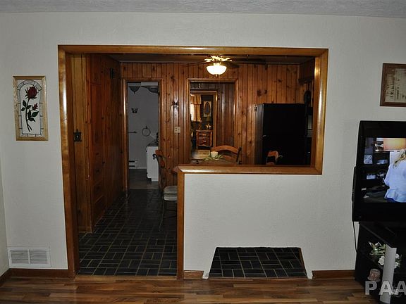 4th image of 706 S Althea St