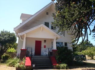 3901 40th Ave SW, Seattle, WA 98116