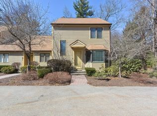 66 Bentwood Dr #66, Sturbridge, MA 01566