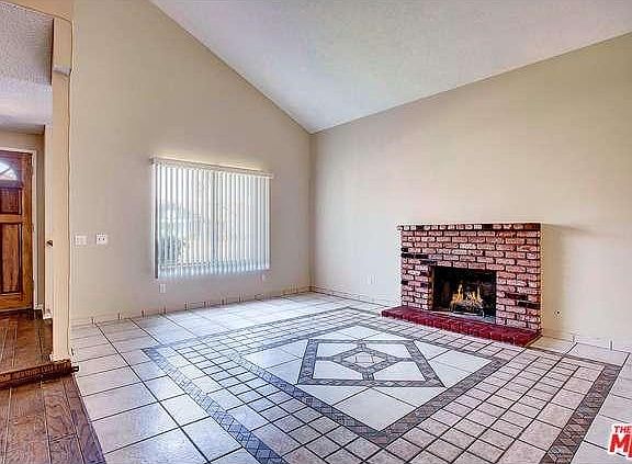 2nd image of 20238 Blythe St