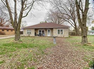 606 40th St, East Moline, IL