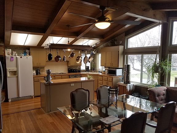 2nd image of 7879 W Appomattox Ln